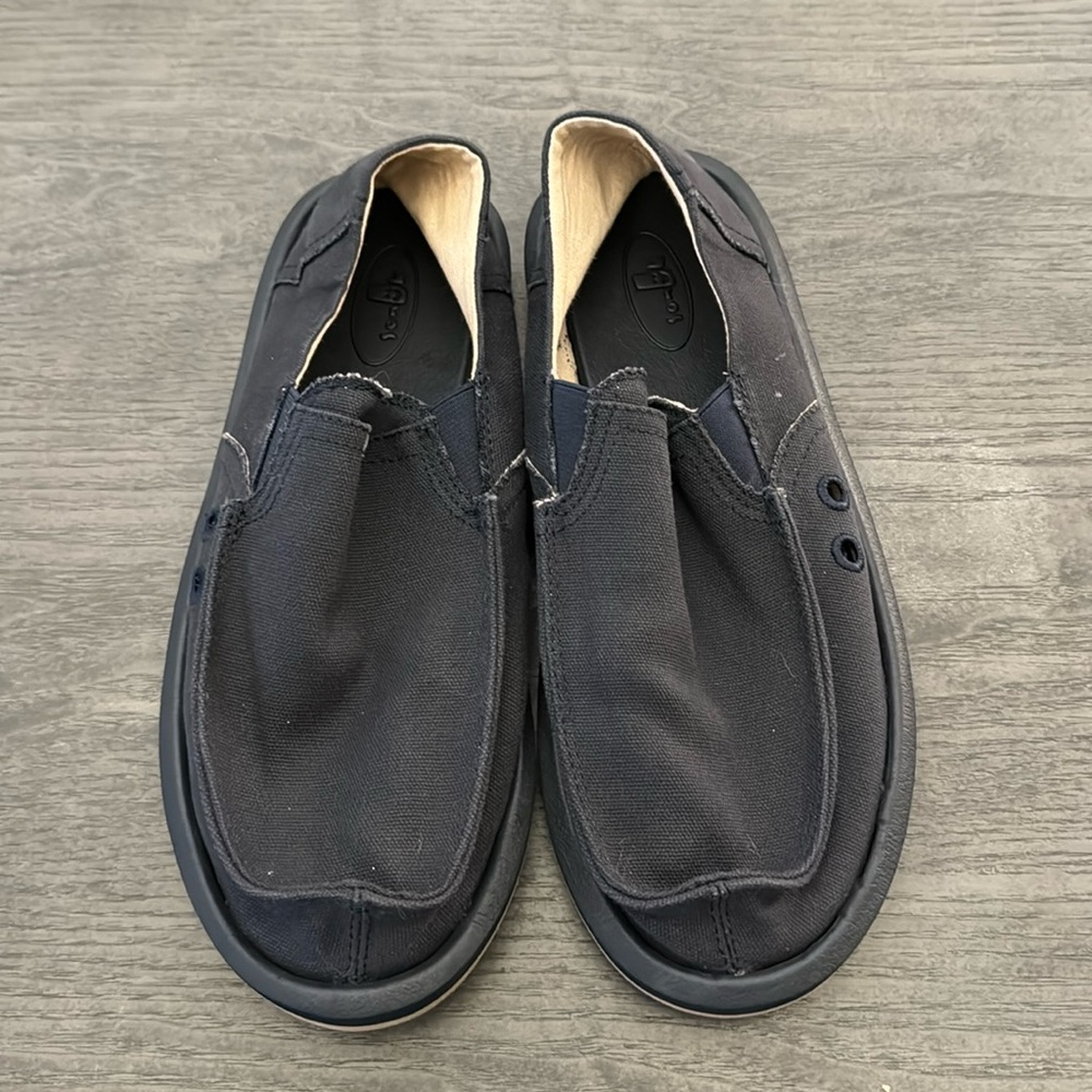 Sanuk slip on sandal shoes